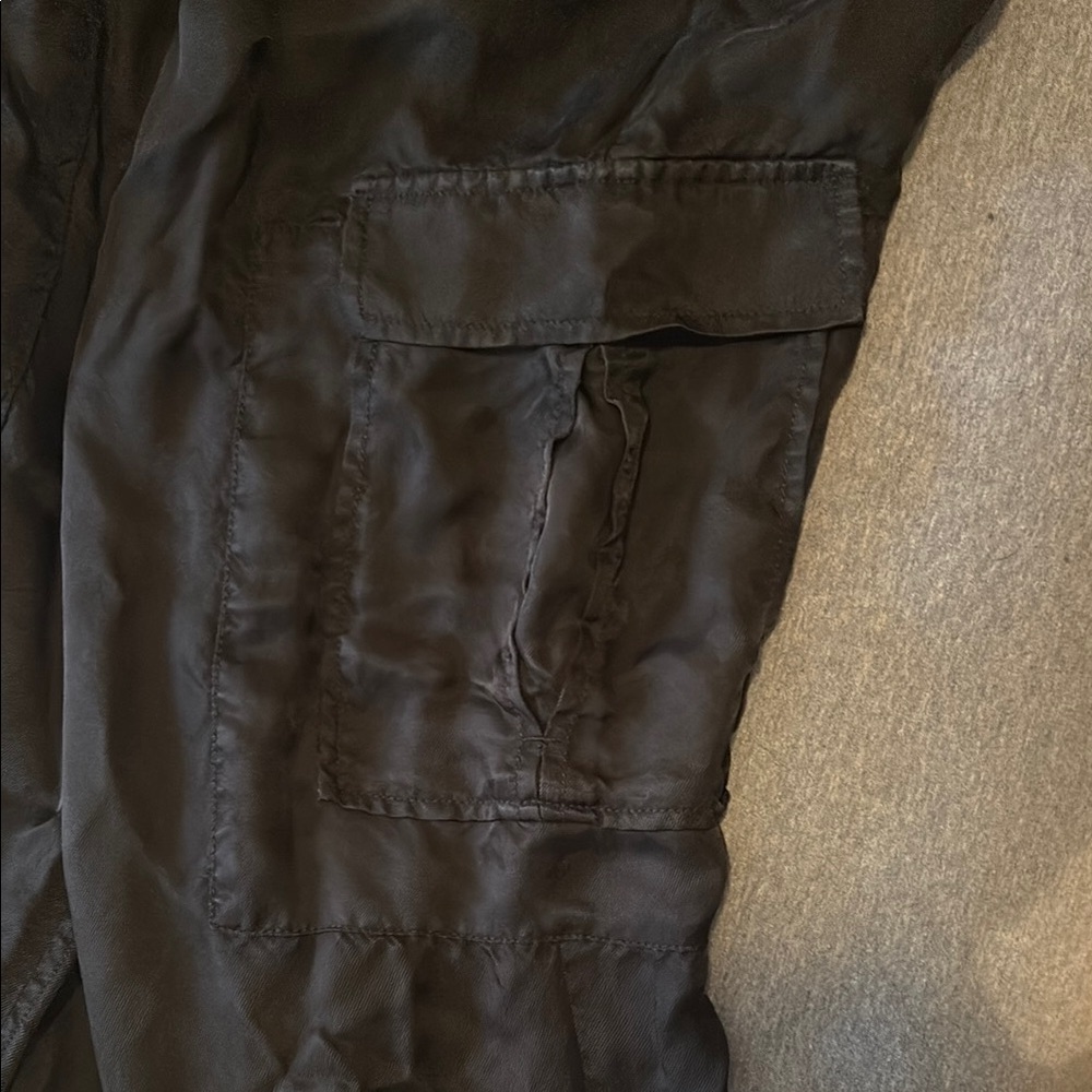Women's Black Cargo Pants - Picture 5 of 9